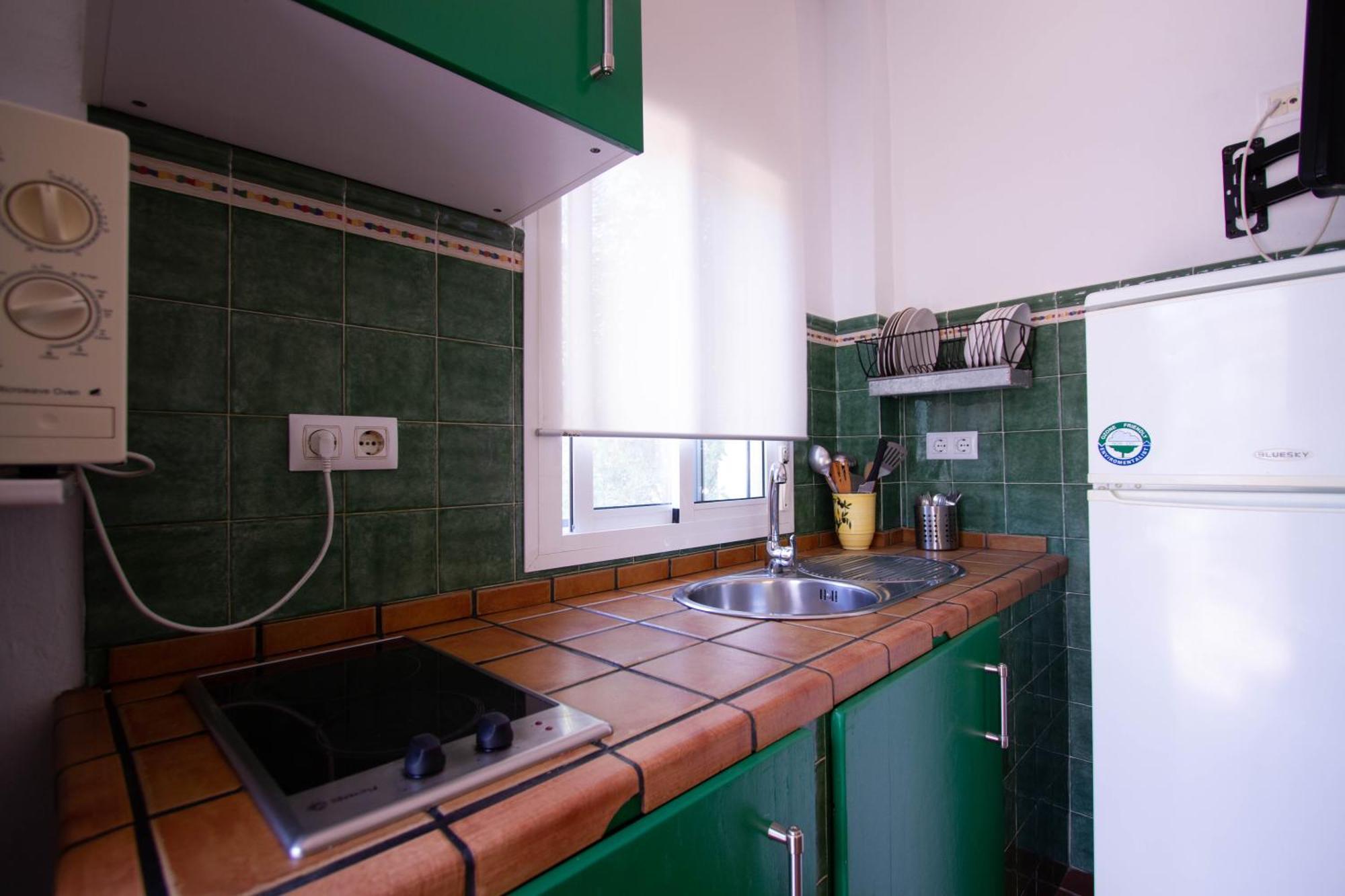 Apartamentos Turisticos Trajano Bolonia Exterior photo